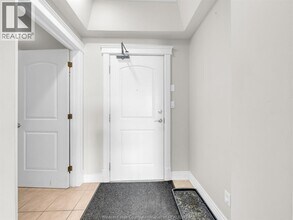 1225 Riverside Dr W in Windsor, ON - Building Photo - Building Photo