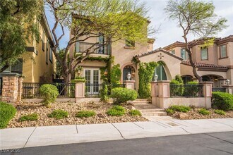 7744 White Ginger Ave in Las Vegas, NV - Building Photo - Building Photo