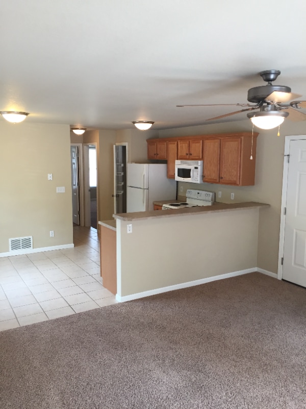 121 Evanlee Ct in Jefferson City, MO - Building Photo - Building Photo