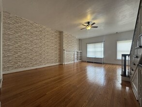 9 McPherson Ter in Albany, NY - Building Photo - Building Photo