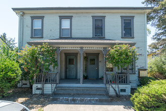 515 Davis St in Santa Rosa, CA - Building Photo - Building Photo