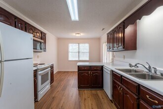 149 Kyser Blvd in Madison, AL - Building Photo - Building Photo