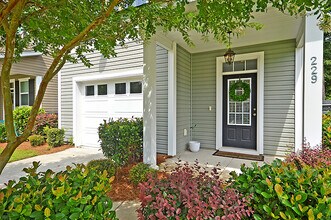 229 Larissa Dr in Charleston, SC - Building Photo - Building Photo