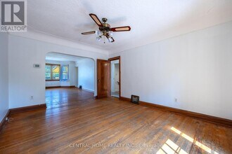 1650 King St E in Hamilton, ON - Building Photo - Building Photo