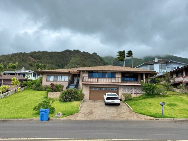 property at 760 S Alu Rd