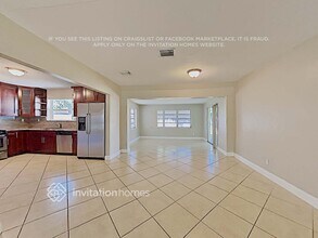 3241 Pierce St in Hollywood, FL - Building Photo - Building Photo