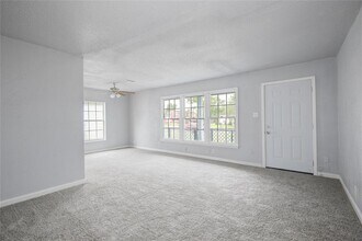 1427 W 6th St in Freeport, TX - Building Photo - Building Photo