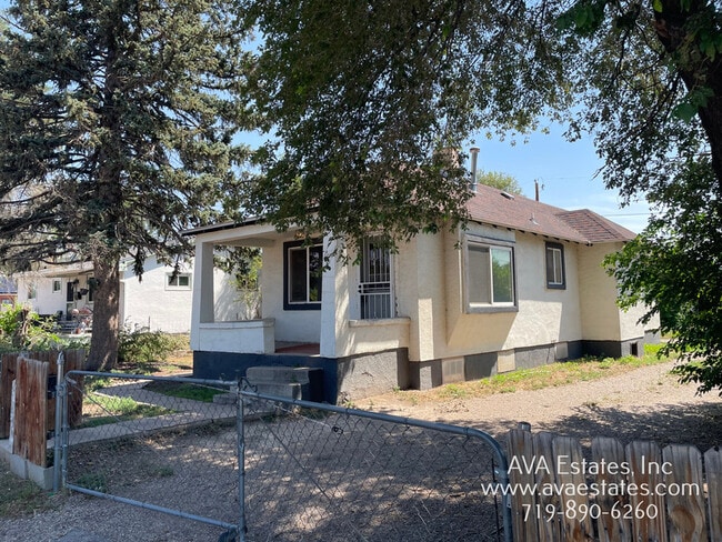 1440 Stone Ave in Pueblo, CO - Building Photo - Building Photo