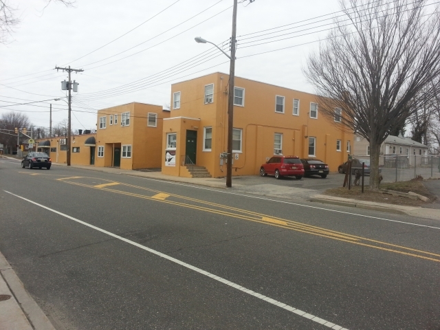 1-5 E Main St in Wrightstown, NJ - Foto de edificio