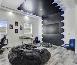 10457 Laurel Rd in Davie, FL - Building Photo - Building Photo