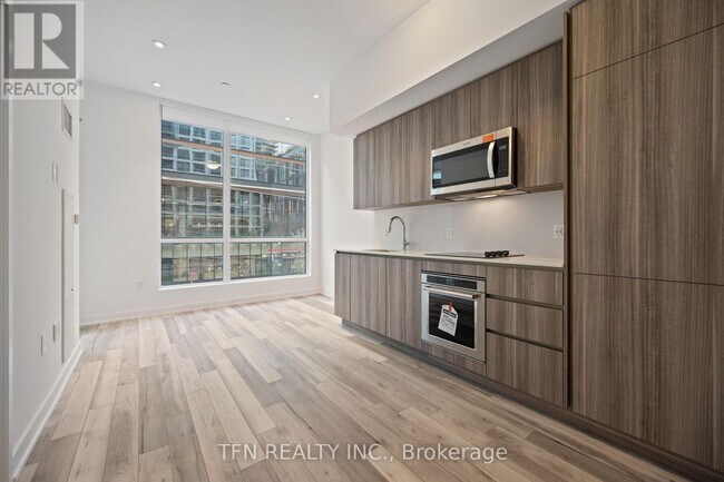 15 Richardson St in Toronto, ON - Building Photo - Building Photo