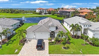 5504 Title Row Dr in Bradenton, FL - Building Photo
