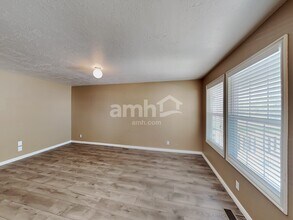 1886 Juniper Dr in Eagle Mountain, UT - Building Photo - Building Photo