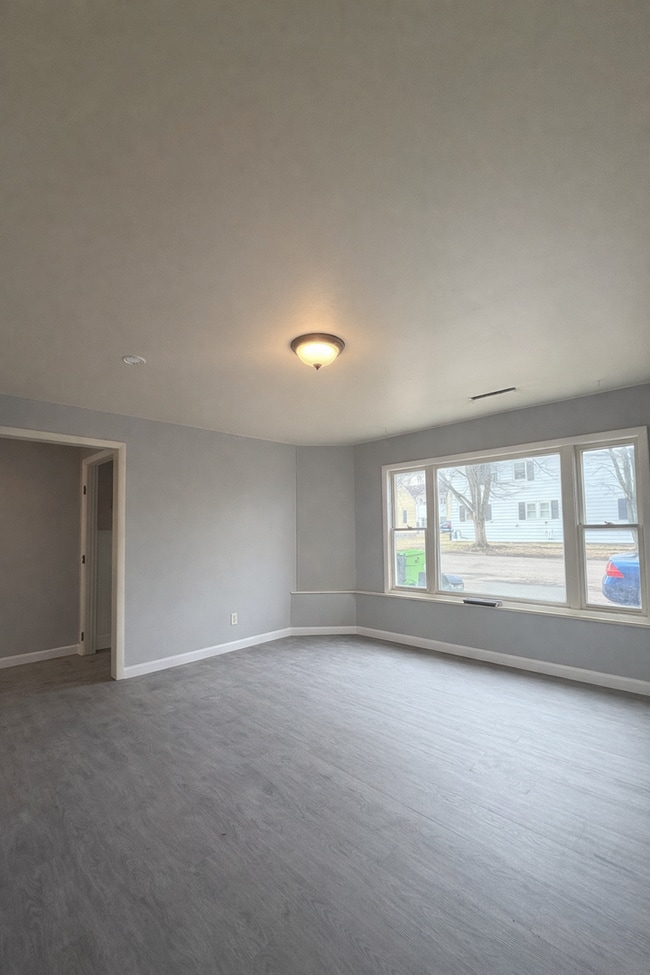 property at 13 S Grove St