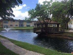 property at 5140 SW 40th Ave