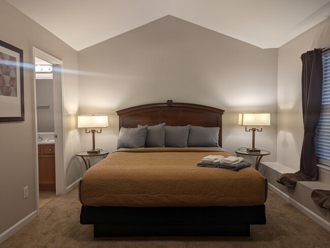 property at 105 Goldfinch Ave