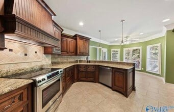 104 Elm Cove in Florence, AL - Building Photo - Building Photo