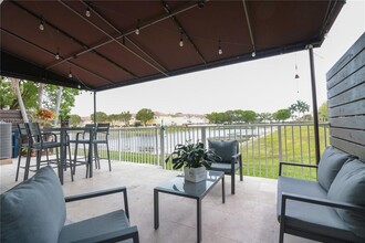10868 NW 84th St in Doral, FL - Building Photo - Building Photo