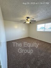 2426 S Sallee St in Visalia, CA - Building Photo - Building Photo