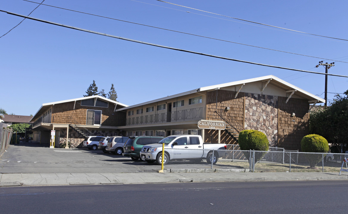 Californian Apartments in San Leandro, CA - Building Photo