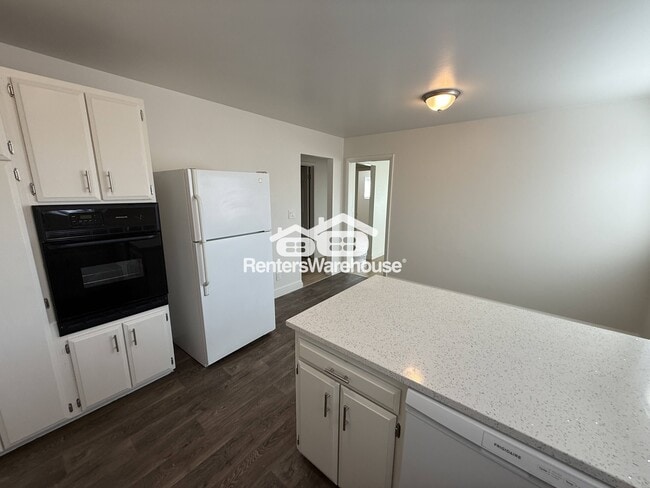 661 Crystal Ave in Salt Lake City, UT - Building Photo - Building Photo