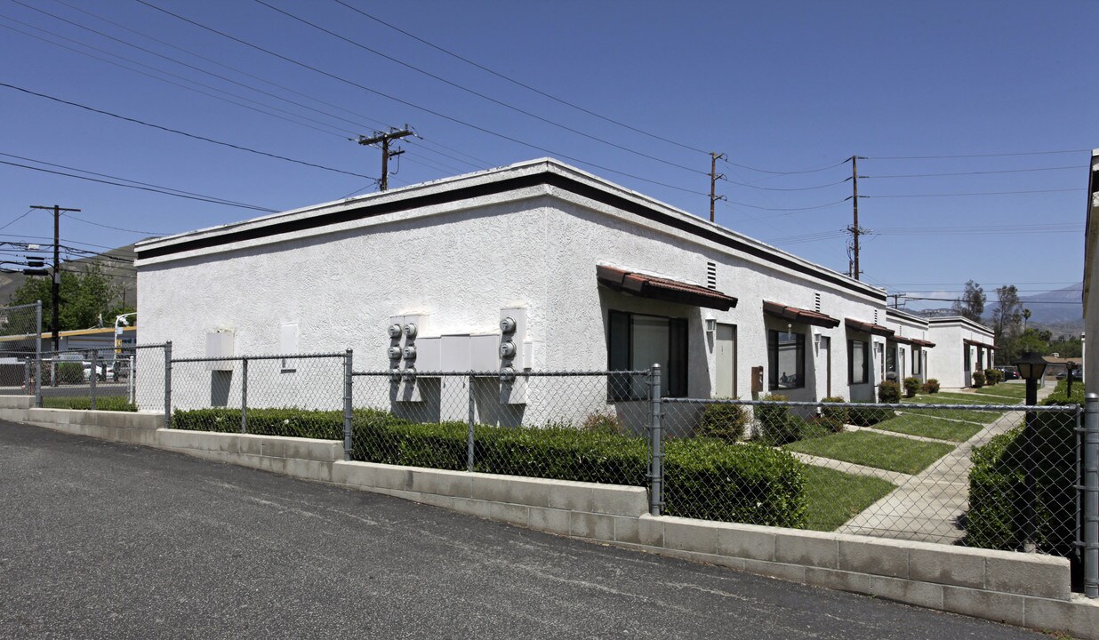 Victoria Apartments in Highland, CA - Building Photo