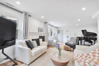 75 Oakland Ave in Tuckahoe, NY - Building Photo - Building Photo