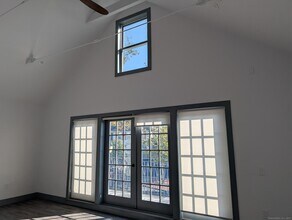 141 Main St in Westport, CT - Building Photo - Building Photo