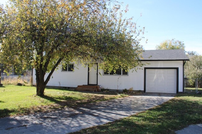 property at 575 Crimson Dr