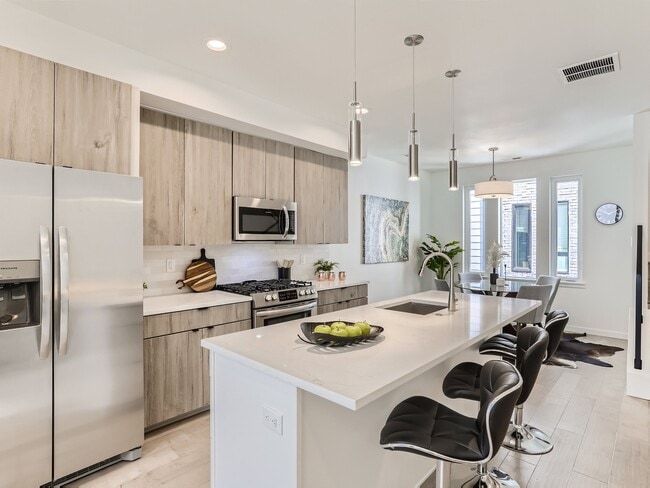 1920 Hooker St, Unit 5 in Denver, CO - Foto de edificio - Building Photo