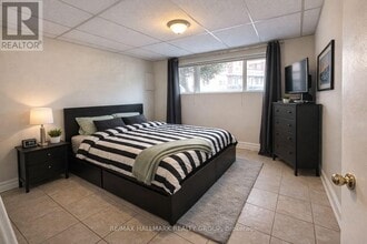 86 Gilchrist Ave in Ottawa, ON - Building Photo - Building Photo