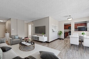 Stone Garden on Birch in Denver, CO - Building Photo