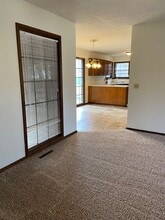 1416 W Wayland St in Springfield, MO - Foto de edificio - Building Photo