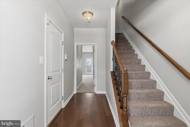 9558 John Locke Wy in Owings Mills, MD - Building Photo - Building Photo