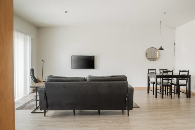 1640 N Water St, Unit ID1379063P in Milwaukee, WI - Building Photo - Building Photo