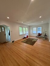5266 N La Crosse Ave in Chicago, IL - Building Photo - Building Photo