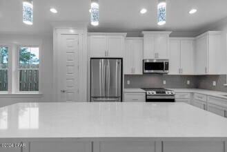 8408 Warner Pl in Panama City Beach, FL - Building Photo - Building Photo