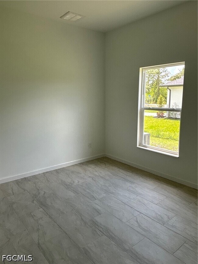 property at 1139 Rahway St