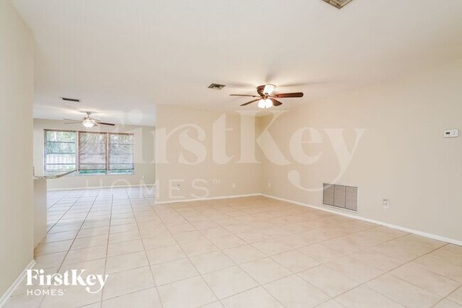 1603 Grove Ave in Ft. Myers, FL - Foto de edificio - Building Photo