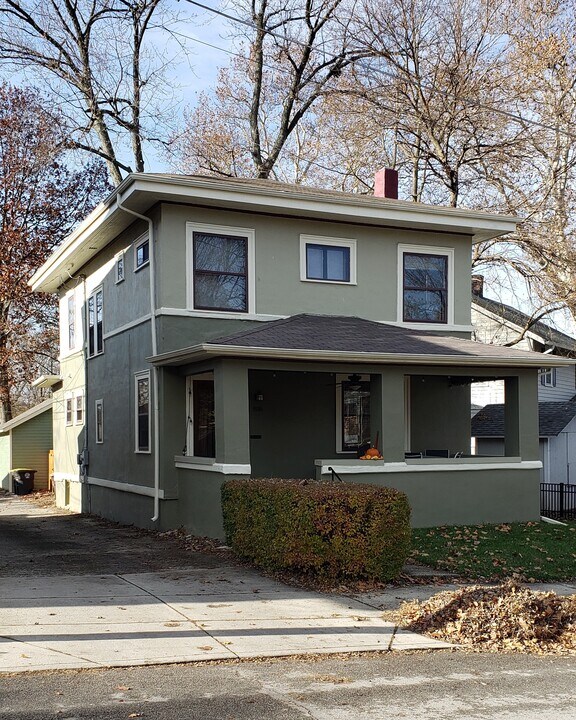 816 Nelson St in Fort Wayne, IN - Building Photo