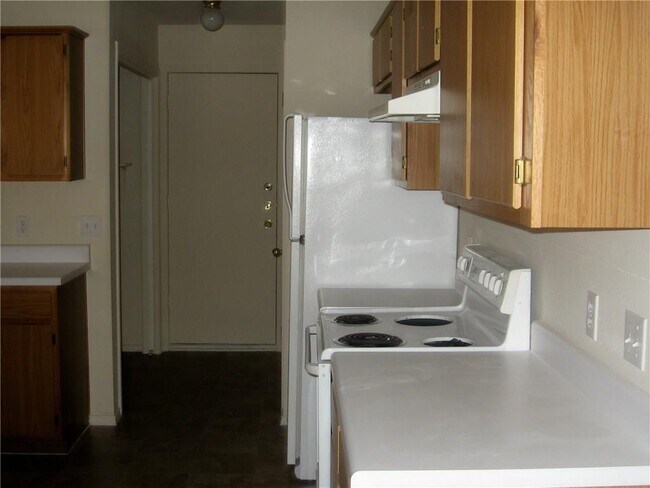 9623 Sugar Hill Dr in Austin, TX - Building Photo - Building Photo