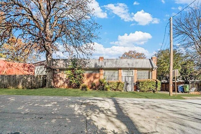 1112 Delaware Ave SE in Atlanta, GA - Building Photo - Building Photo