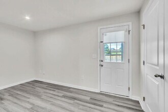 202 Bearmont Trl in Greenville, SC - Building Photo - Building Photo