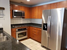 1608 India St in San Diego, CA - Building Photo