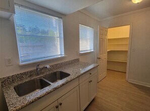 806 Danna St in League City, TX - Building Photo - Building Photo