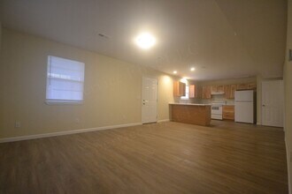 3 Bed 1.5 Bath Duplex in Buffalo, MO - Building Photo - Building Photo