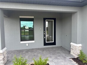 226 NW 19th Pl in Cape Coral, FL - Building Photo - Building Photo