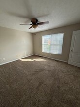 221 John Sutherland Dr in Nicholasville, KY - Building Photo - Building Photo