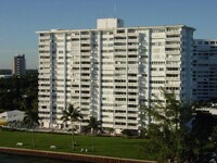 Sky Harbor East in Fort Lauderdale, FL - Building Photo - Building Photo