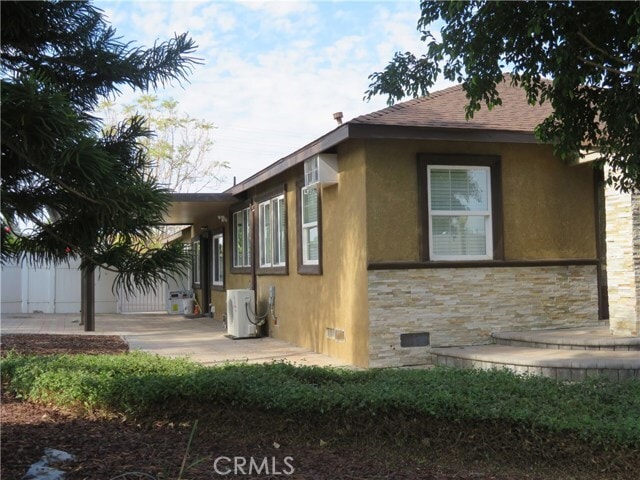 924 Wyval Ave